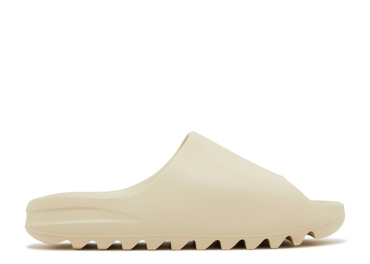 Yeezy Slide "Bone"